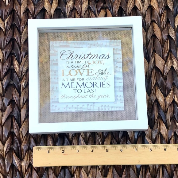 Christmas Decoration Burlap White Frame - Picture 4 of 8